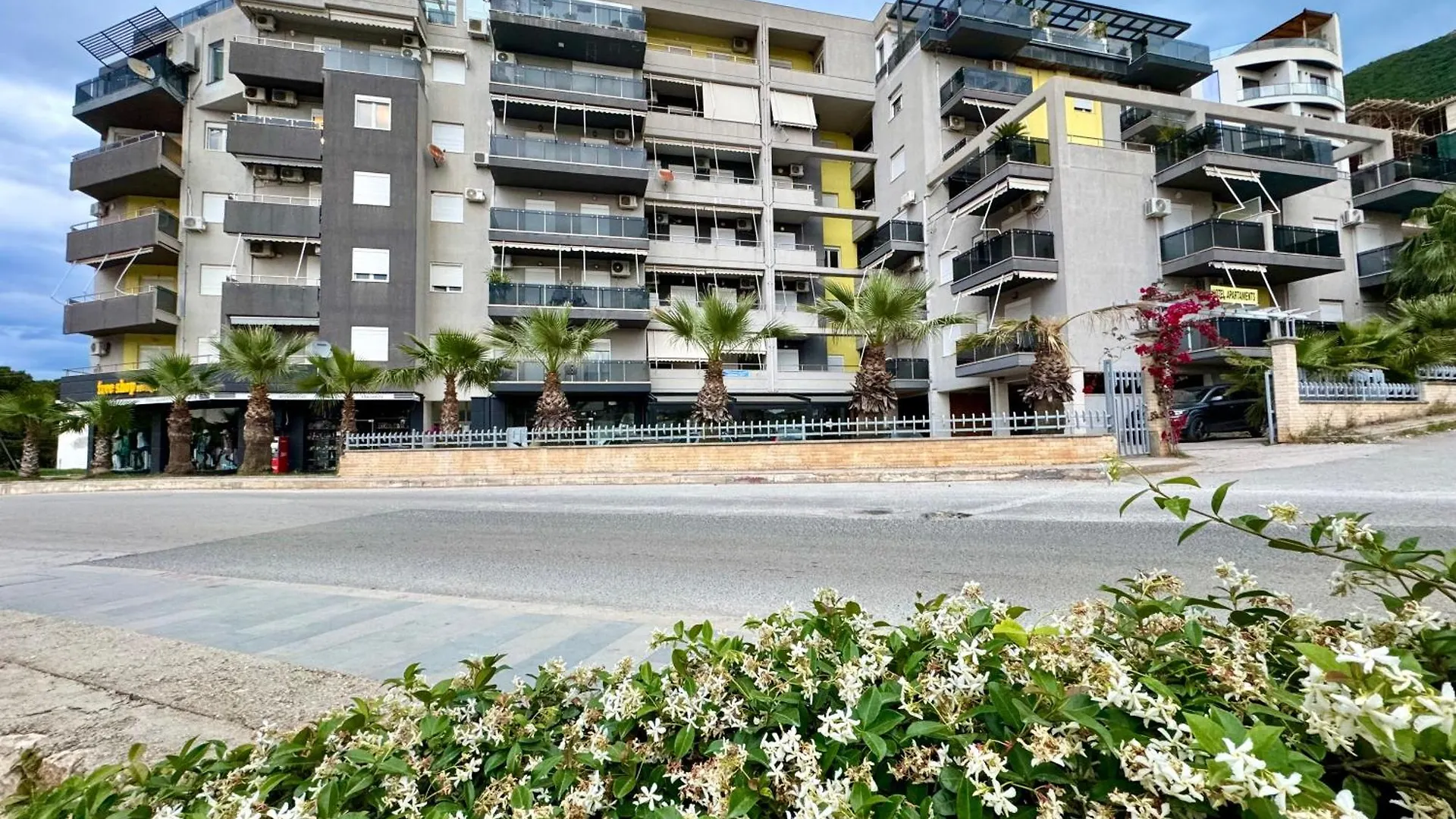 Blue Infinity Apartment Vlore