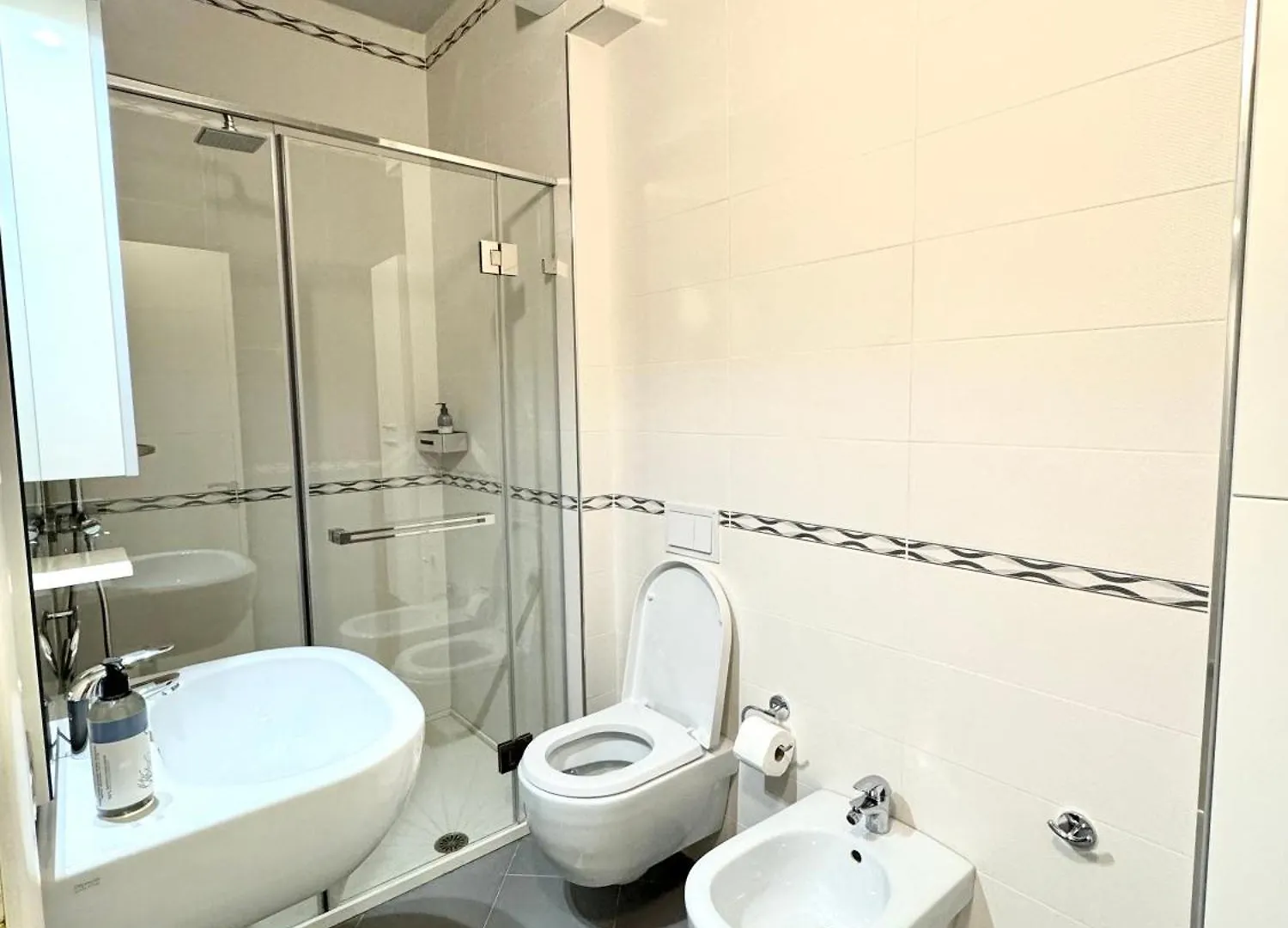 Blue Infinity Apartment Vlore 0*,  Albania
